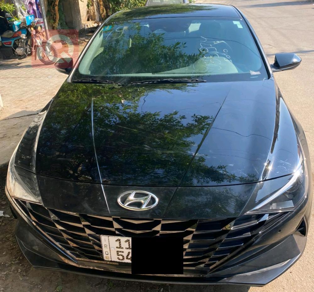 هیوندای ئەلەنترا